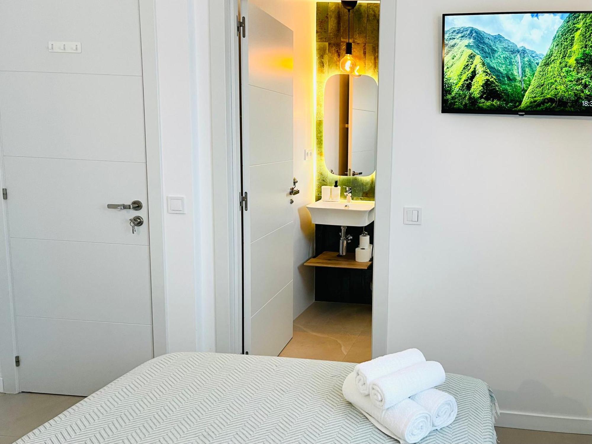 Solaz Malaga, Shared Apartment Exterior foto